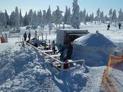 Snackbar bij het bergstation van de stoeltjeslift CineStar