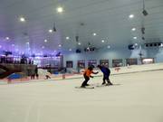 Skiles in de skihal Ski Egypt