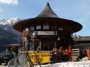 Après-ski Hotel Goldried onder aan de dalafdaling naar Matrei
