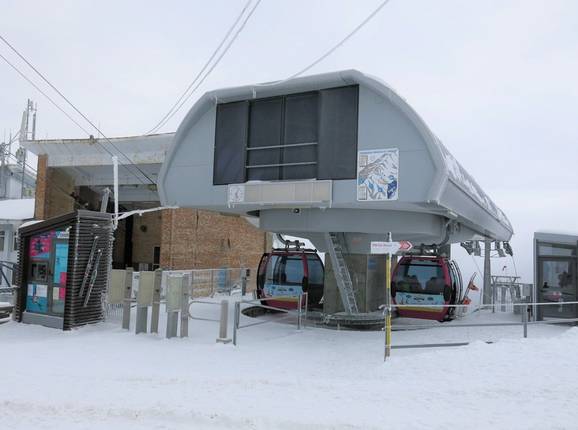 Telegondola Cota 1400 - © Thomas Fincham - Foto: Thomas Fincham