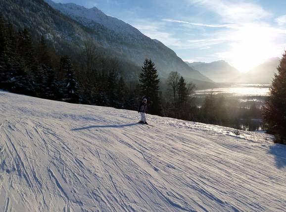 Piste met uitzicht richting Garmisch