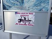 Let op: Gelieve niet door het bos te skiën!