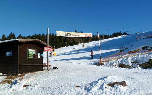 Hoogste dalstation in het bestuursdistrict Straubing-Bogen – skigebied Markbuchen/Predigtstuhl (St. Englmar)