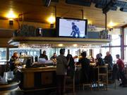 Gezellige Le Quatre-Foyers Bar