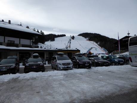 Region Seefeld – Tirols Hochplateau: bereikbaarheid van en parkeermogelijkheden bij de skigebieden – Bereikbaarheid, parkeren Gschwandtkopf – Seefeld