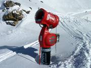 Sneeuwkanon in wachtstand