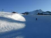 Kleine halfpipe - een plezier voor kinderen