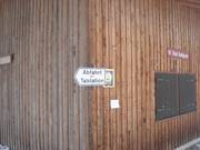 bewegwijzering naar het dalstation