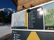 Informatiebord bij het dalstation