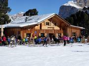 Gran Paradiso Hütte onder Piz Seteur