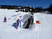 Tunnelheisen (vest) - Overdekt(e) transportband/Moving Carpet