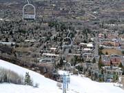 Shadow Mountain - 2-persoons vaste stoeltjeslift