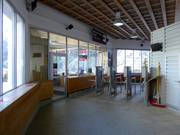 Zeer goed onderhouden instapgedeelte bij het dalstation