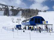 Apex Express - 4-persoons hogesnelheidsstoeltjeslift (koppelbaar)