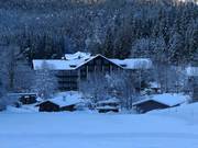 Eibsee Hotel bij het dalstation van de Zugspitze-kabelbaan