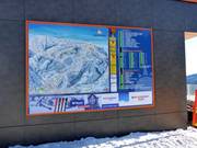 Informatiebord bij het bergstation van de 10-persoonsgondel Kreischberg