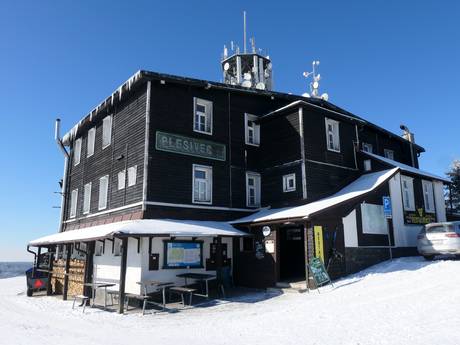 Noordwest-Tsjechië (Severozápad): accomodatieaanbod van de skigebieden – Accommodatieaanbod Plešivec – Abertamy