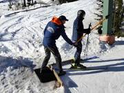 Beugels worden aangereikt