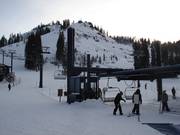 Nob Hill - 4-persoons vaste stoeltjeslift