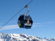 Mascotte Golmi op de gondels