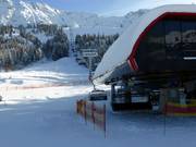 Wiedhagbahn - 6-persoons hogesnelheidsstoeltjeslift (koppelbaar) met kap en stoelverwarming