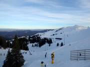 Uitzicht vanaf de Olimp over het skigebied Jahorina