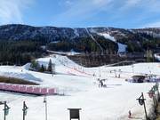 Oefenterrein in het dal voor de Skistar Lodge