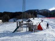 Speeltuin bij het dalstation