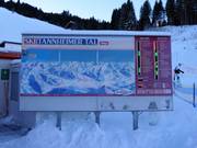 Informatiebord bij het dalstation