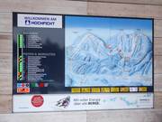 Pistekaart met actuele informatie bij het dalstation Skiarena Hochficht
