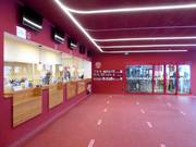 Verzorgde kassa-ruimte in Churwalden bij het portal