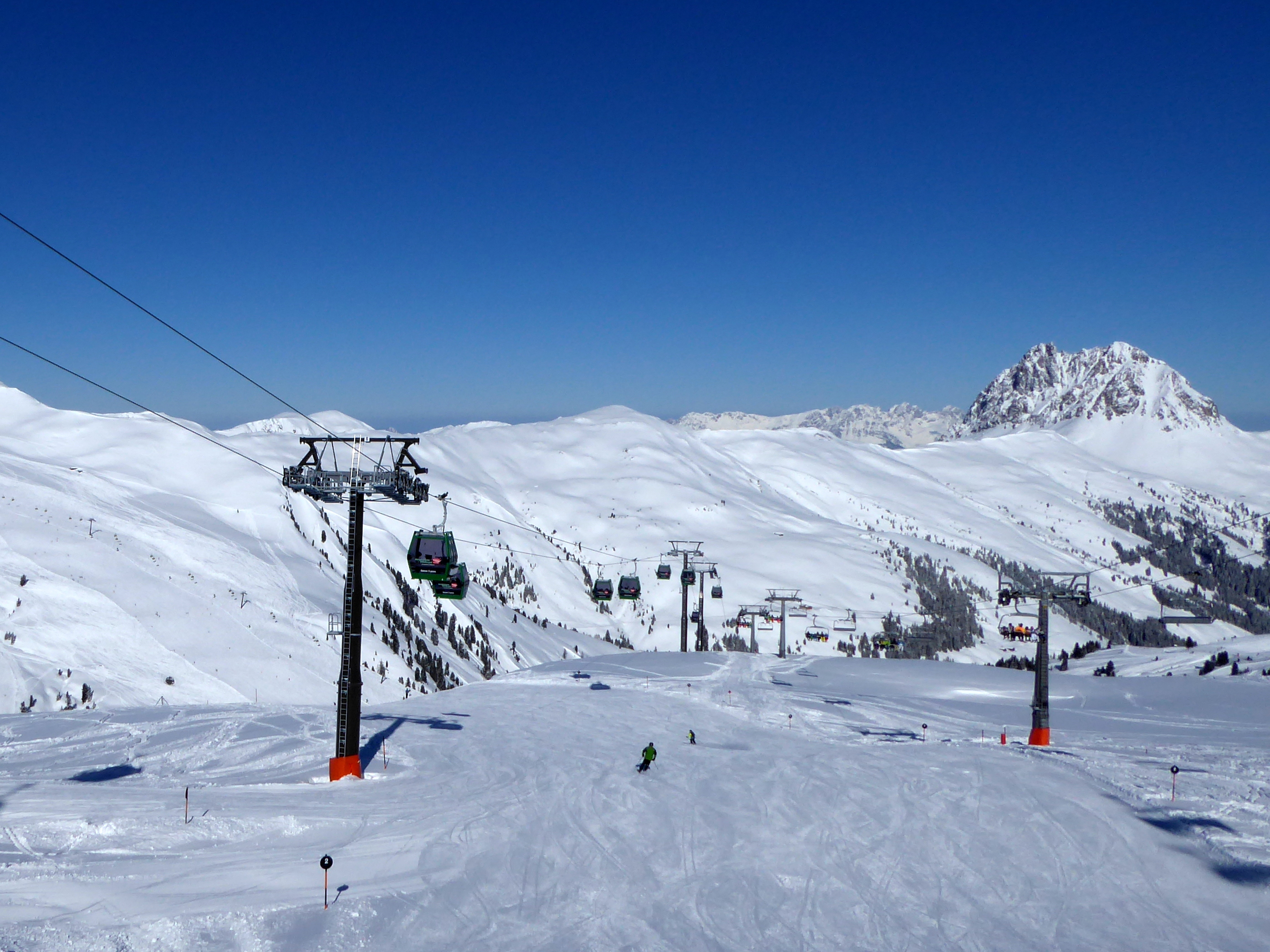 Beelden van het skigebied Wildkogel – Neukirchen/Bramberg