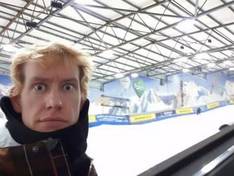 Video Tamworth Snowdome